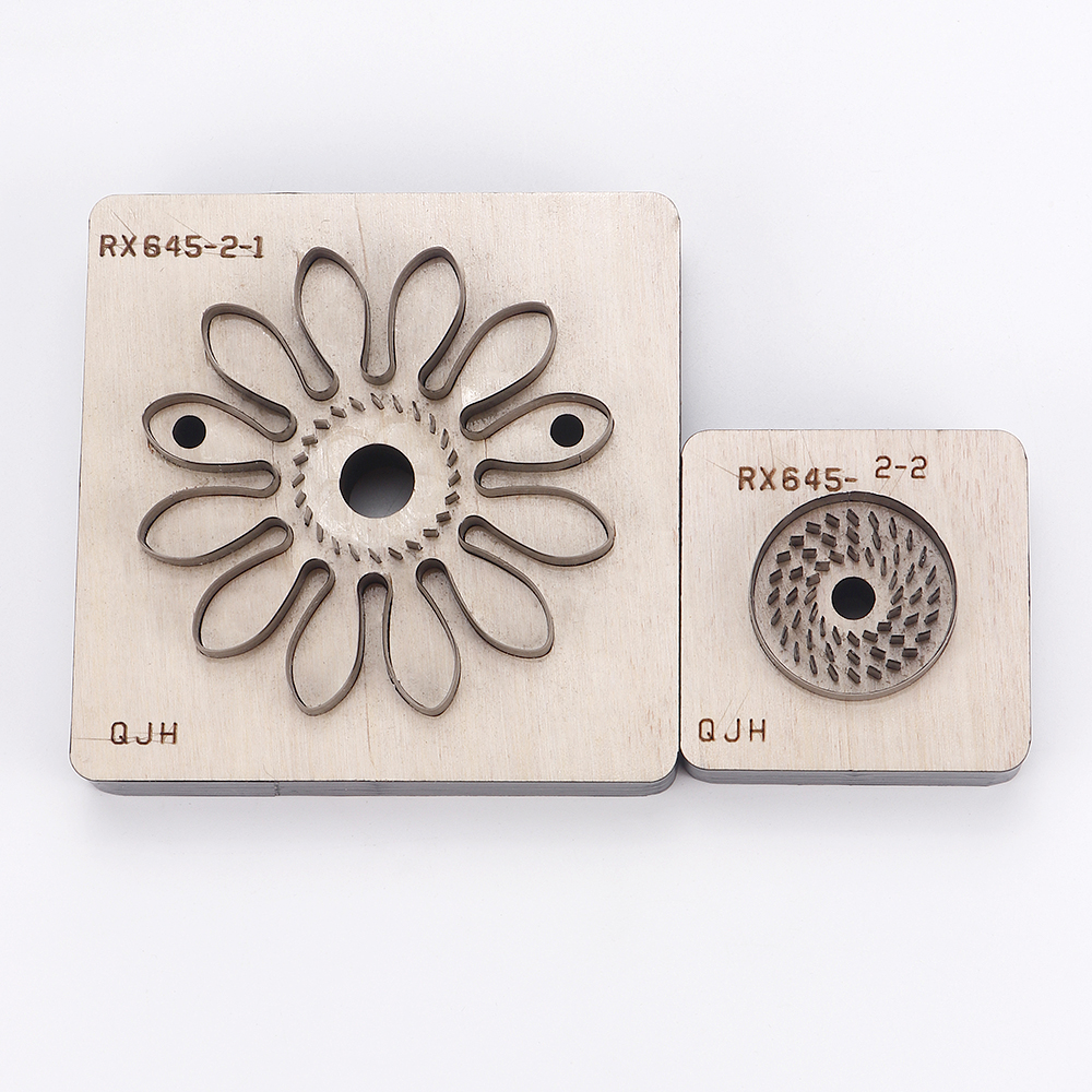 1Set Flower-Shaped Cutting Mol - огляд і ціна Leatherwork Templates