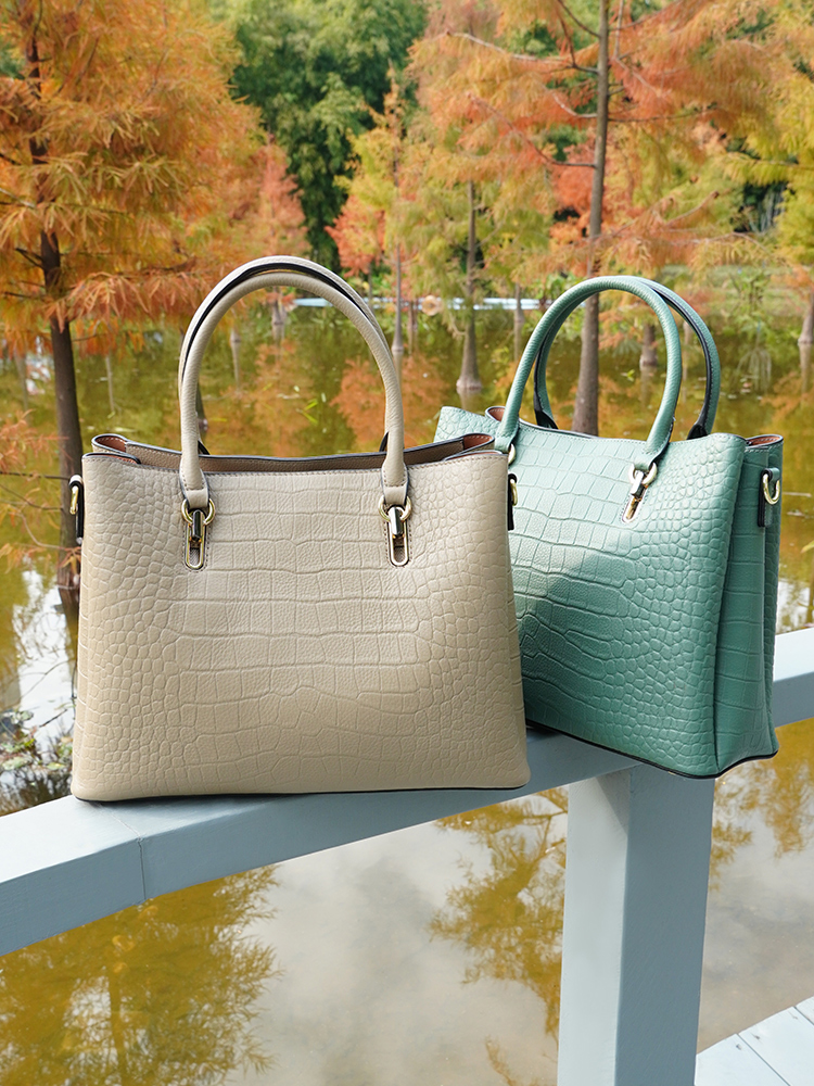 Zency Women's Genuine Leather  - огляд і ціна Leather Work Handbag