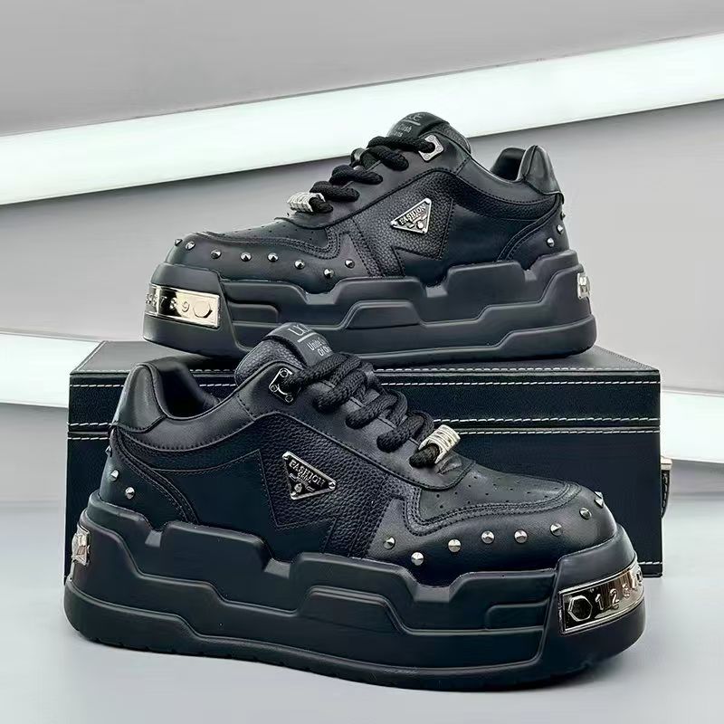 Fashion New Designer Men's Lac - огляд і ціна Leatherwork Rivets