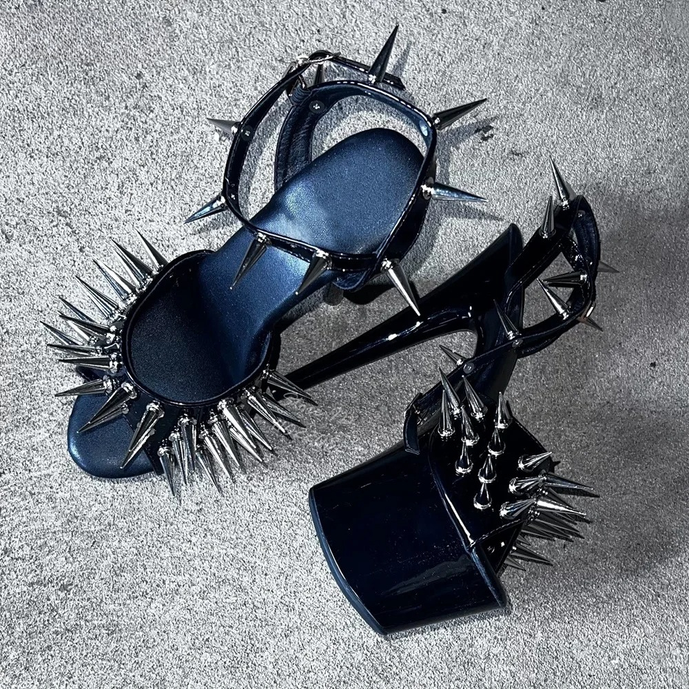 Women Shoes Luxury Black Spike - огляд і ціна Leatherwork Rivets