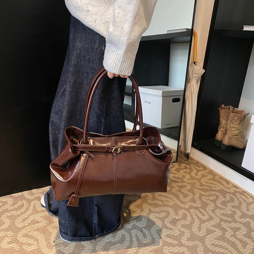 Winter Oil PU Leather Hobo Han - огляд і ціна Leather Work Handbag