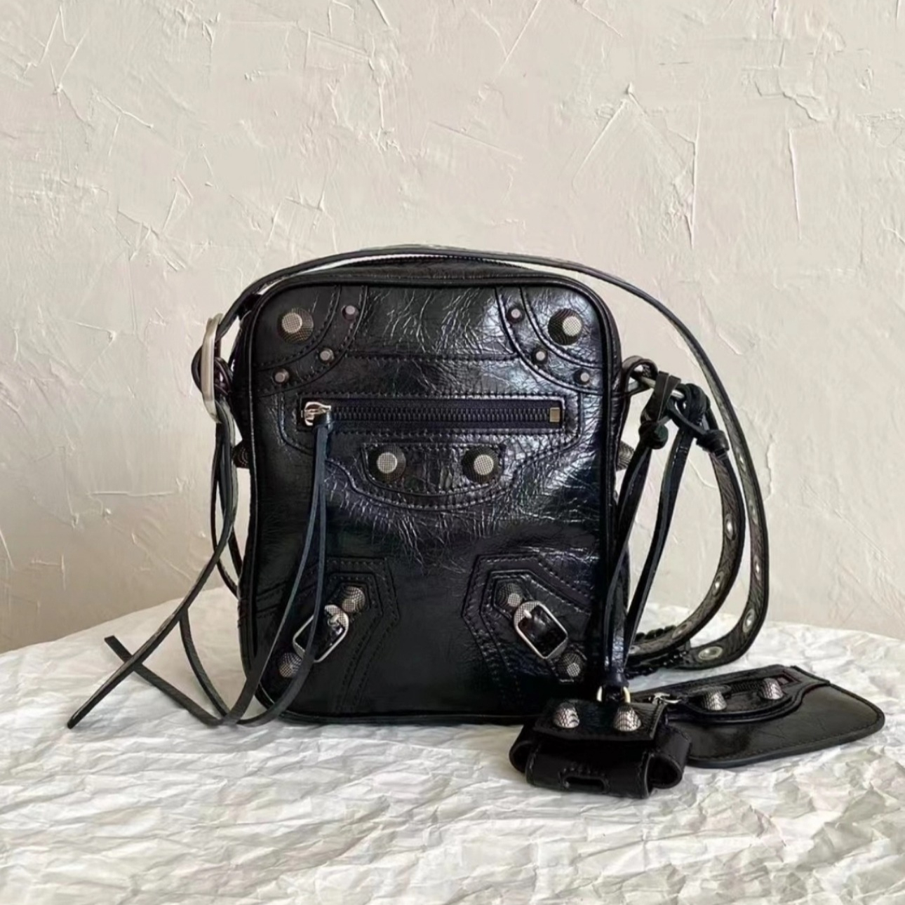 2026 New Street Style Motorcyc - огляд і ціна Leatherwork Rivets